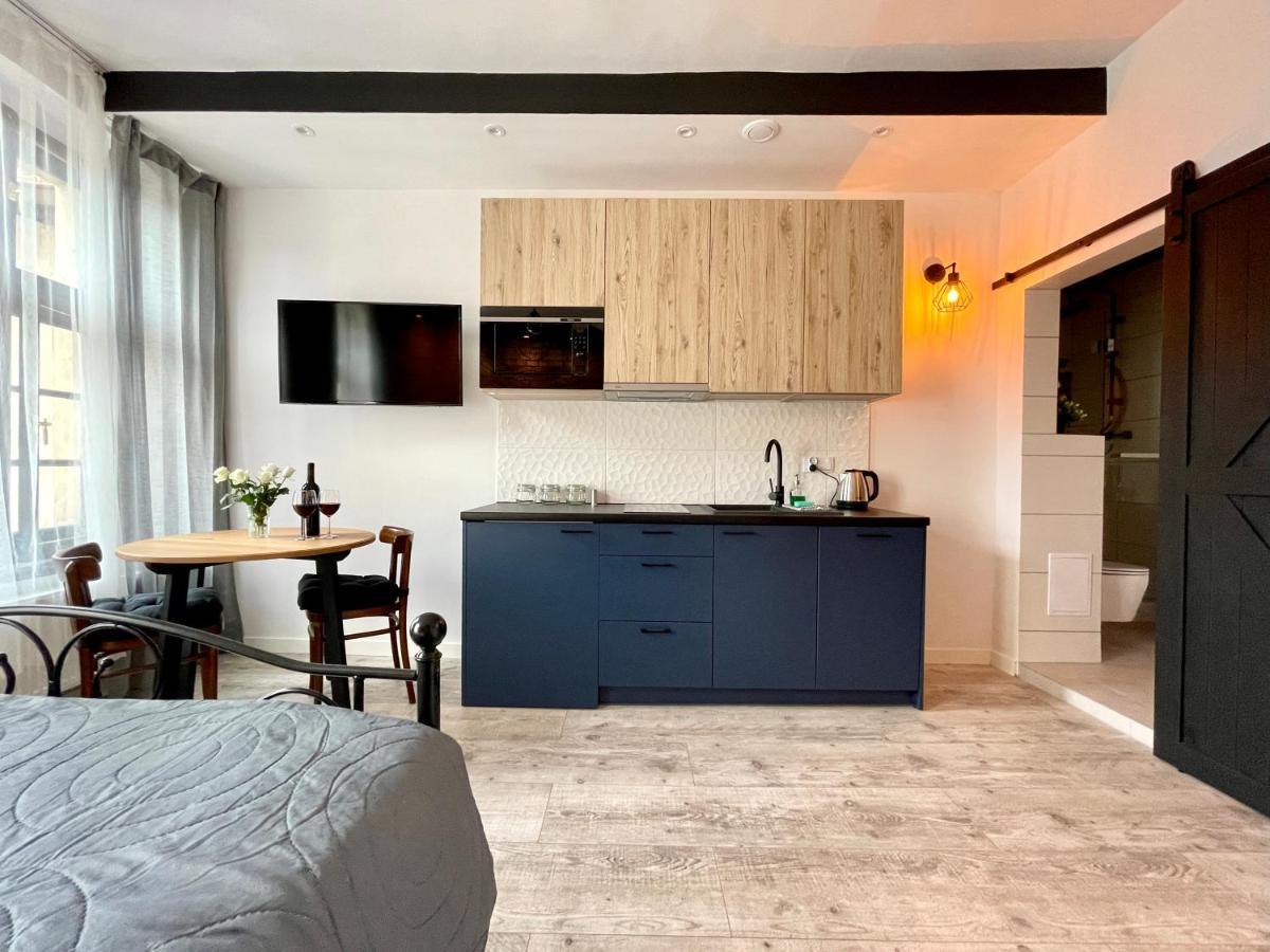 Stary Toruń Copernicus Street Apartment - Broken Flowers And Twin Peaks מראה חיצוני תמונה