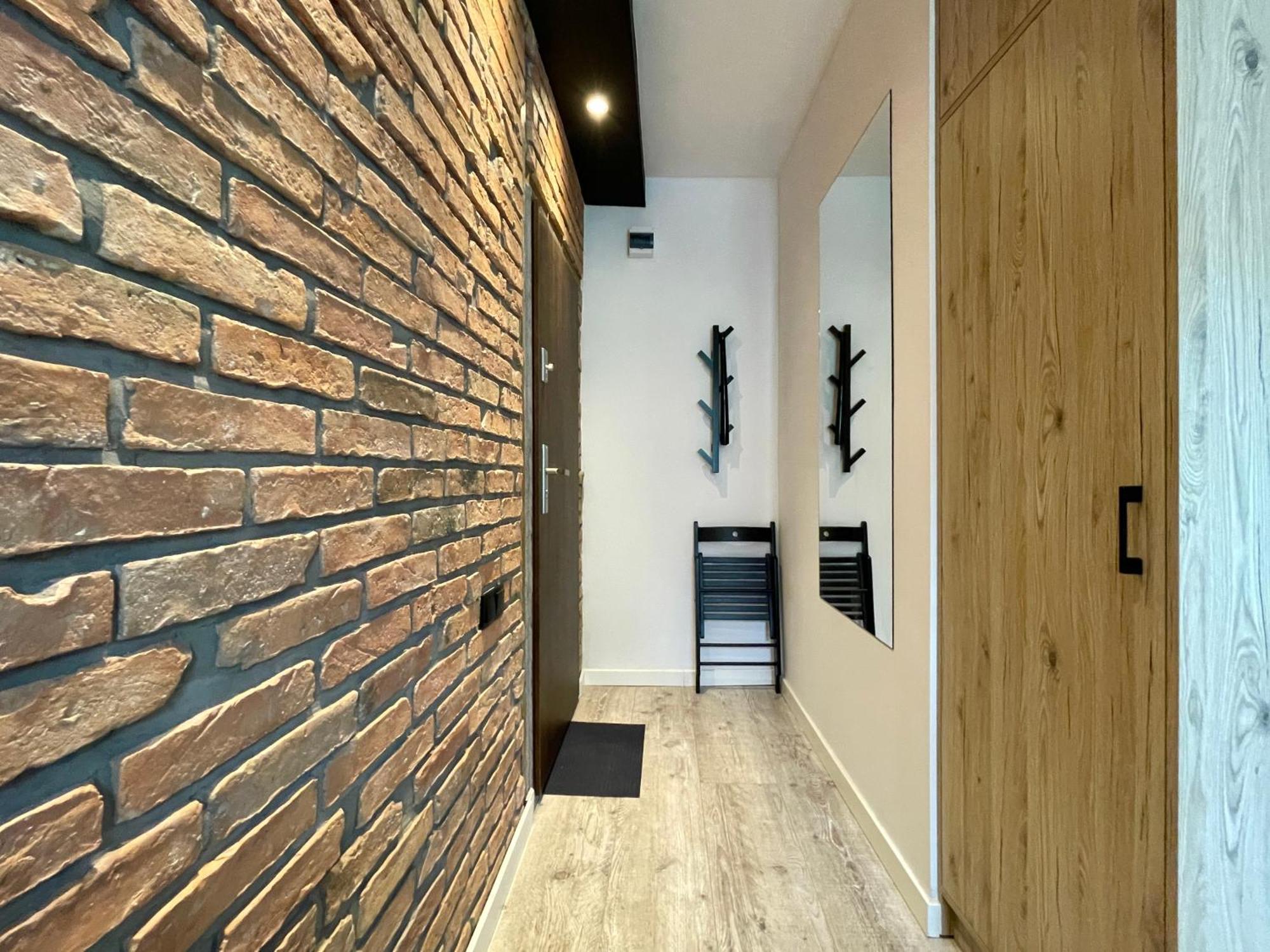 Stary Toruń Copernicus Street Apartment - Broken Flowers And Twin Peaks מראה חיצוני תמונה